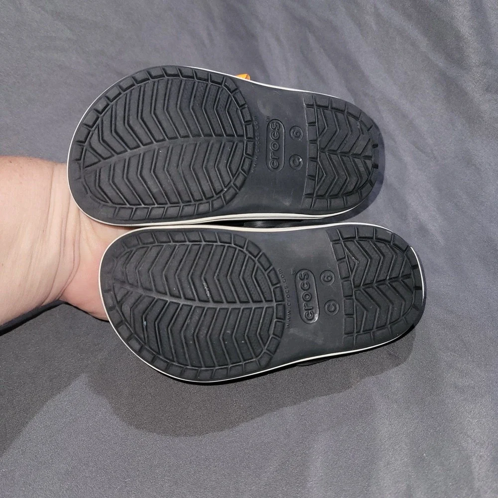 Crocs Crocband Clogs Junior Black Slip-On Round Toe Comfort C6 Toddler 6